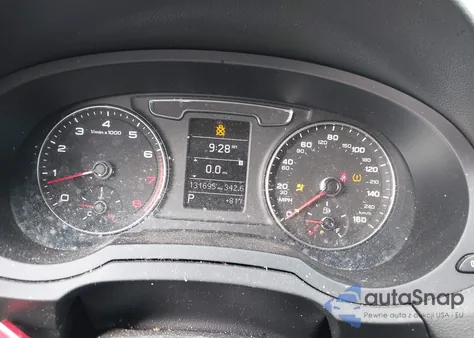 2016 Audi Q3 2.0T Premium Plus z USA, uszkodzony, nr VIN WA1EFCFS8GR010533